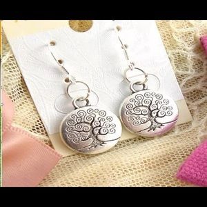 Coming Soon!! New Lifetree Earrings 925